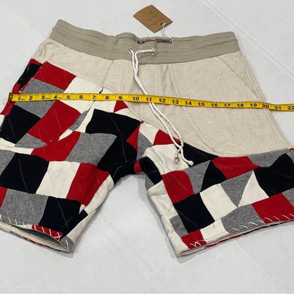 One432 shorts colors Beige, Black, Red, Grey, and White. Size 32 - Picture 2 of 8